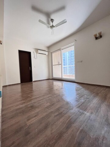 Room in 3.5 BHK Apartment at ABA Cleo County, Sector 121 – for Rent