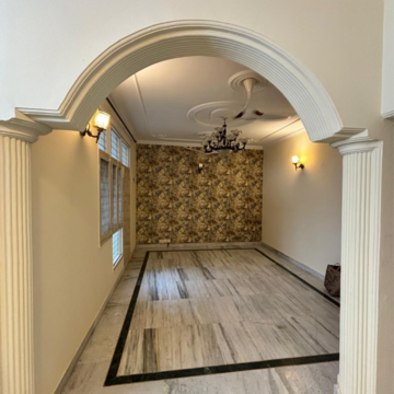 Bedroom in 3.5 BHK Apartment at Prerna Apartment, Sector 56 – for Rent