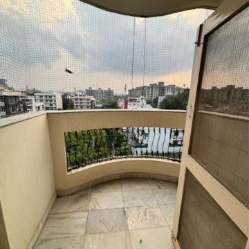 Kitchen in 3.5 BHK Apartment at Prerna Apartment, Sector 56 – for Rent