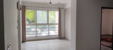 Room in 3 BHK Apartment at ABA Cleo County, Sector 121 – for Rent