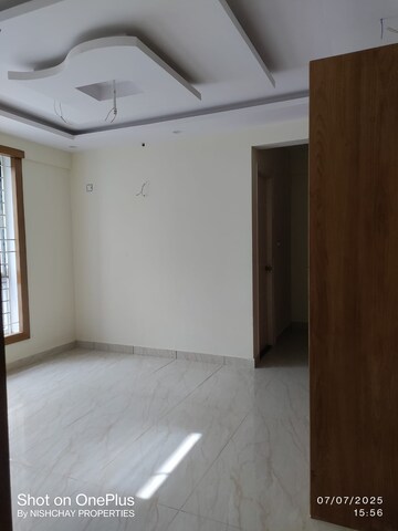 Room in 2 BHK Apartment at Hrbr Layout – for Sale