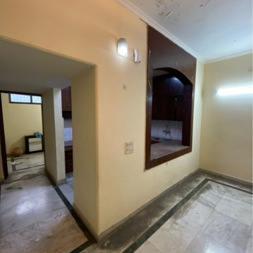 Room in 3 BHK Apartment at Prerna Apartment, Sector 56 – for Rent