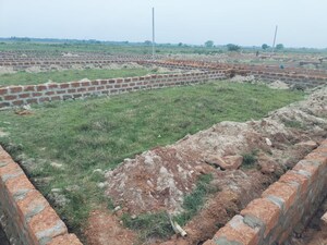  Plot For Sale in Patrapada