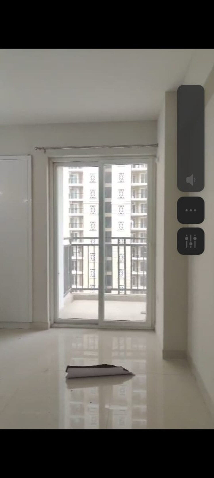 Room, eldeco-live-by-the-greens 2 Bedroom 676 Sq.Ft. Apartment In Sector 150 Noida 8925766