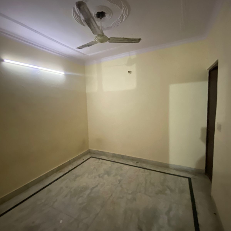 1 BHK Builder Floor For Rent in Govindpuri