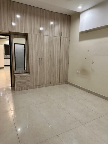Room in 3 BHK Apartment at Dhakoli – for Rent