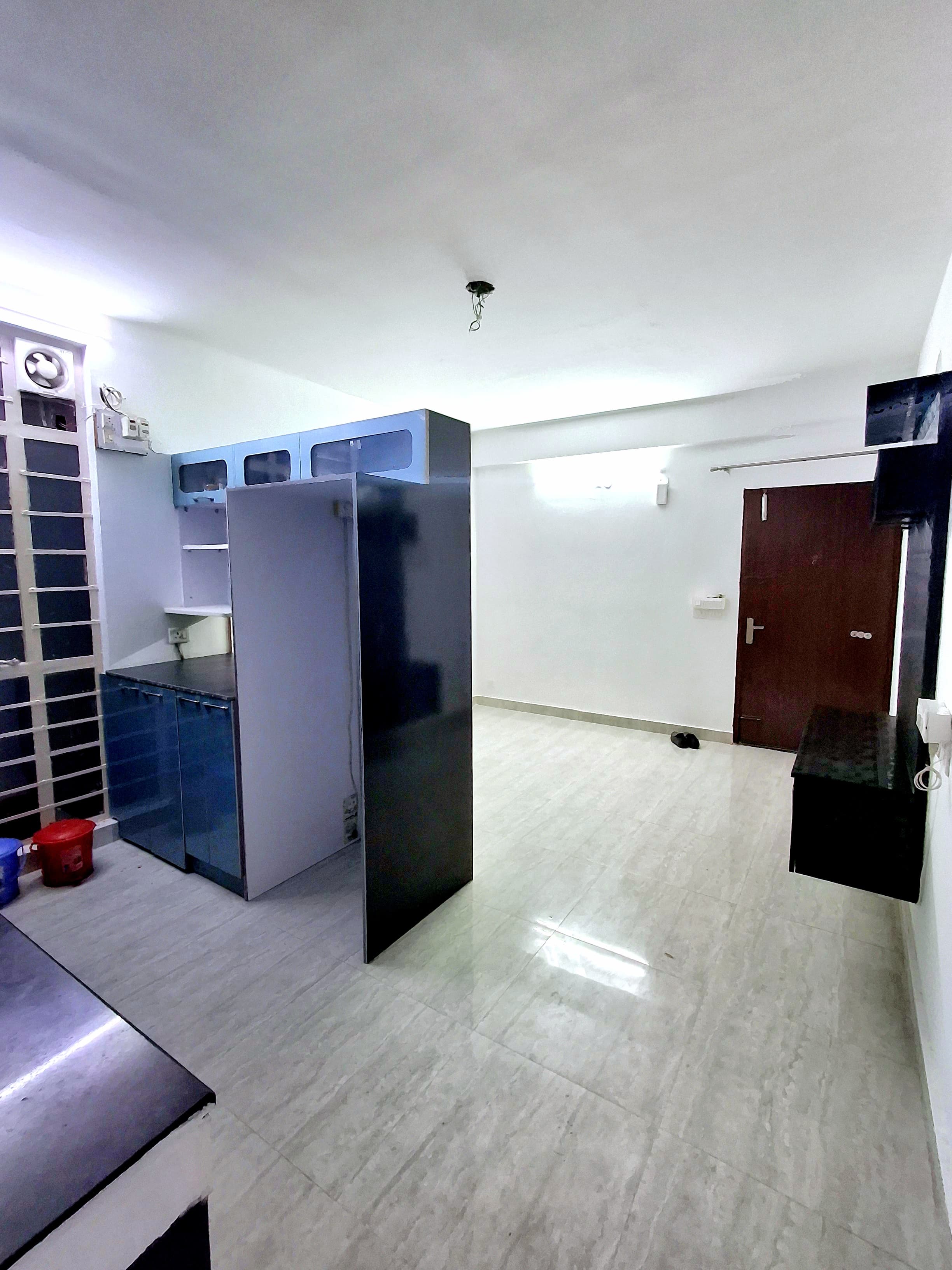 1 BHK + Extra Room Apartment For Rent in Signature Global Golf Greens