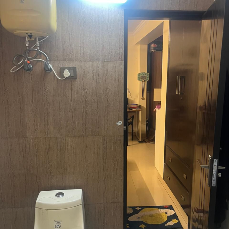 Bathroom, cghs-sahyog-apartments 3 Bedroom 1800 Sq.Ft. Apartment In Sector 56 Gurgaon 8925794