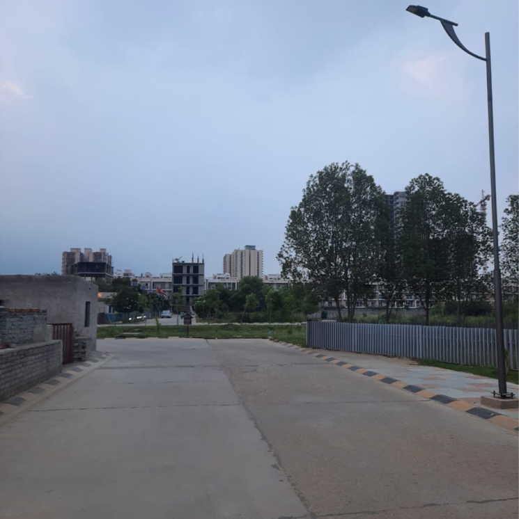  Parking, dlf-garden-city-plots-i  245 Sq.Yd. Plot In Sector 91 Gurgaon 8925796