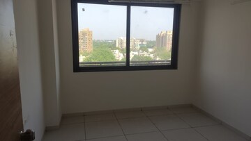  3 BHK Apartment at Shela – for Rent