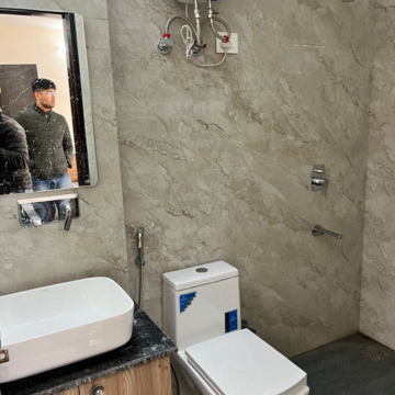 Bathroom in 2 BHK Builder Floor at Sector 56 – for Rent