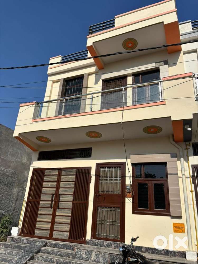 3.5 BHK 245 Sq.Mt. Independent House in Vaishno Homes