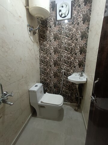 Bathroom in 2 BHK Builder Floor at Govindpuri – for Rent