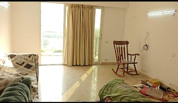 Staircase in 3 BHK Apartment at Emaar Commonwealth Games Village, Patparganj – for Sale