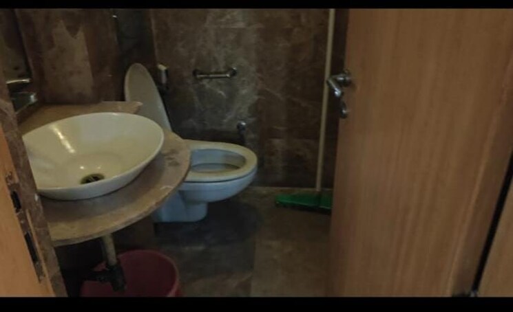 Bathroom, emaar-commonwealth-games-village 3 Bedroom 2051 Sq.Ft. Apartment In Patparganj Delhi 8925806
