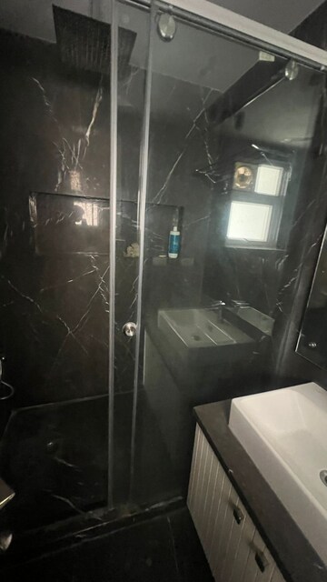 Furnished Amenities in 3 BHK Builder Floor at Jangpura – for Rent