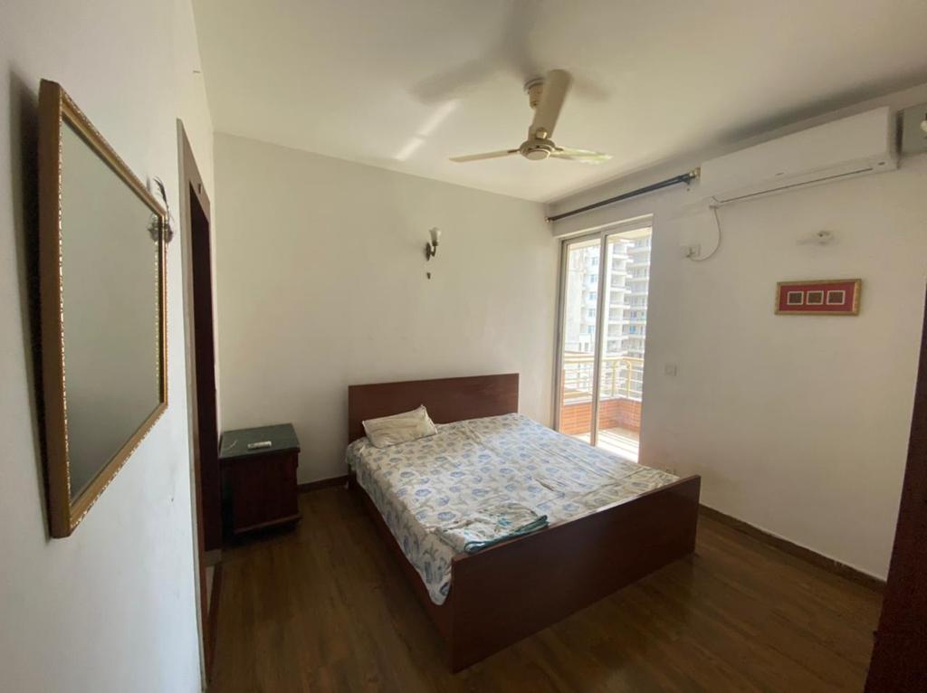 3 BHK + Study Room 1900 Sq.Ft. Apartment in Indiabulls Centrum Park