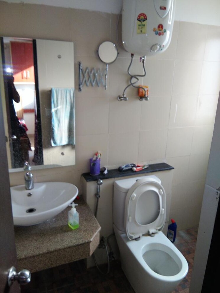 Master Bedroom, indiabulls-centrum-park 3 Bedroom 1900 Sq.Ft. Apartment In Sector 103 Gurgaon 8925870