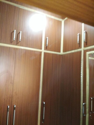 Furnished Amenities in 3 BHK Apartment at Indiabulls Centrum Park, Sector 103 – for Rent