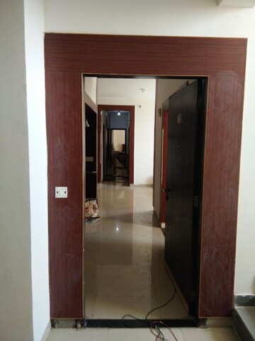 Building Lobby in 3 BHK Apartment at Indiabulls Centrum Park, Sector 103 – for Rent