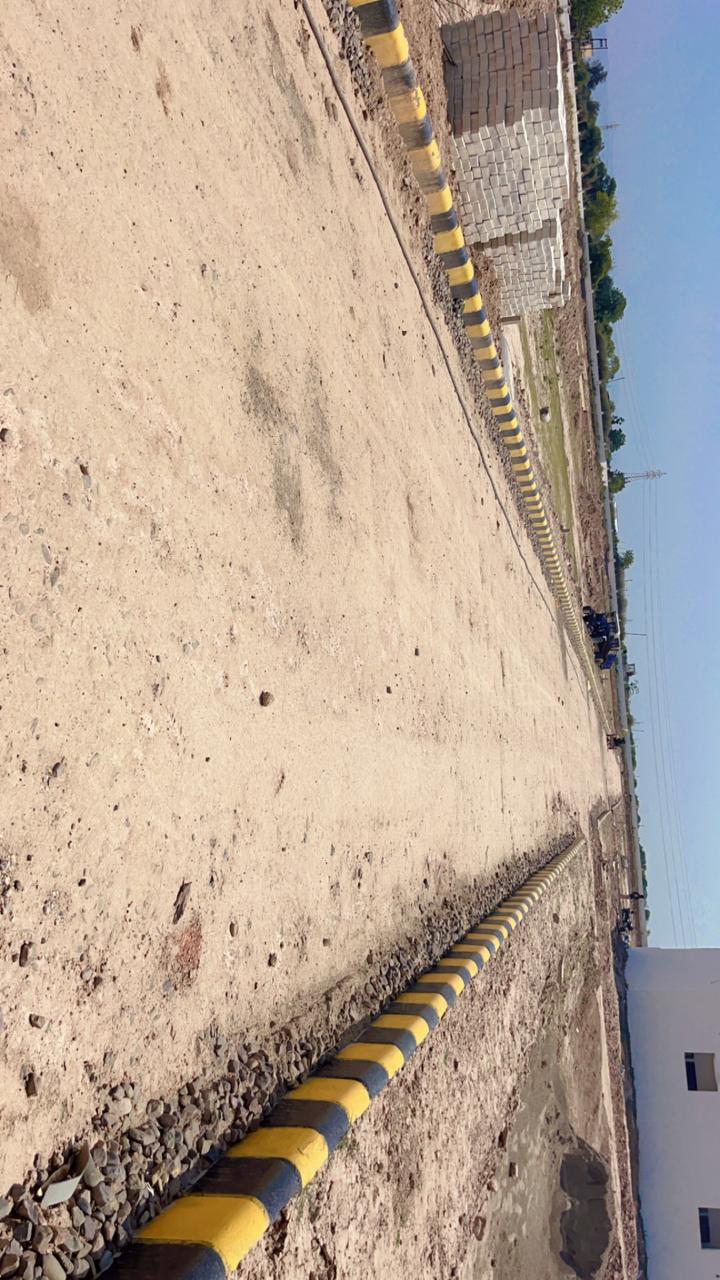 Plot For Sale in Vardhman Estate 