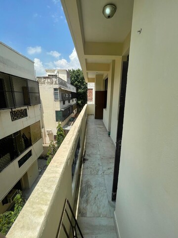 Balcony in 4 BHK Builder Floor at Ardee City, Sector 52 – for Rent