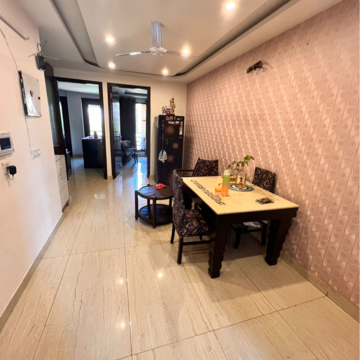 Parking in 3 BHK Builder Floor at Sector 56 – for Rent