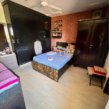 Living Room in 3 BHK Builder Floor at Sector 56 – for Rent