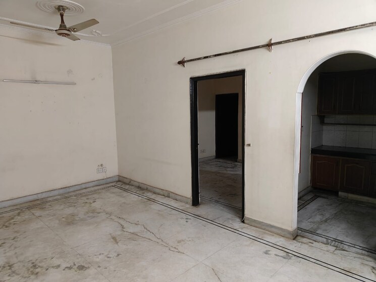 Room, ardee-city 2 Bedroom 192 Sq.Yd. Builder Floor In Sector 52 Gurgaon 8925911