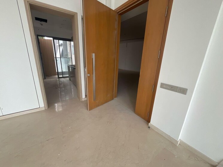 Room, rustomjee-crown 5 Bedroom 3100 Sq.Ft. Apartment In Prabhadevi Mumbai 8925901