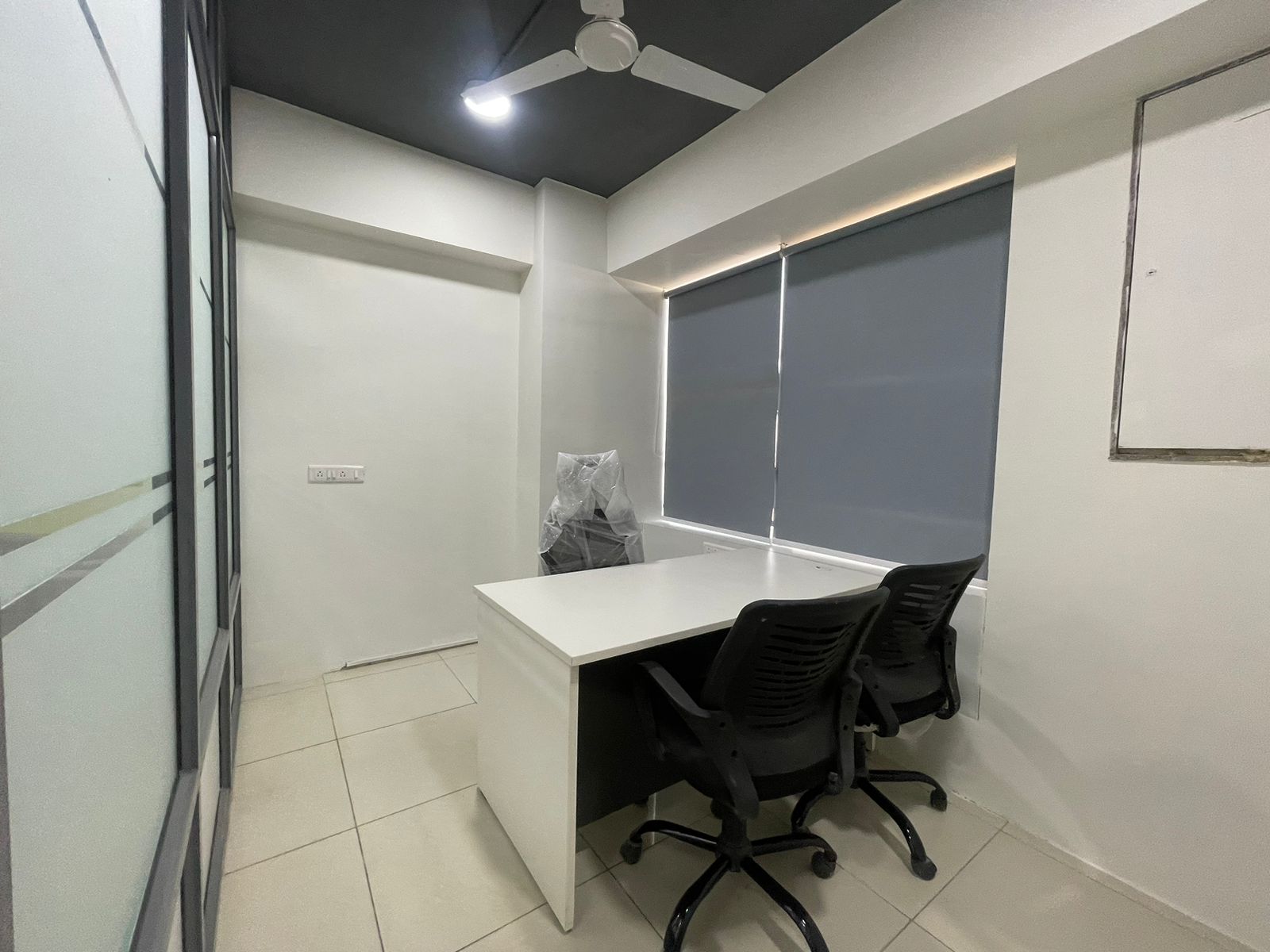 Office Space For Rent in Prahladnagar Trade Centre