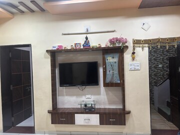 Furnished Amenities in 5 BHK Independent House at Naranpura – for Sale