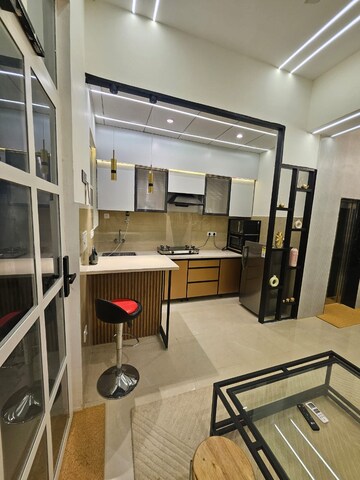 Master Bedroom in 1 BHK Builder Floor at Sector 47 – for Rent