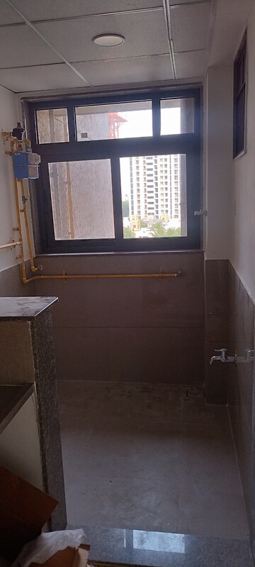  3 BHK Apartment at Shela – for Rent