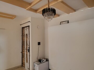 Building Lobby in 3 BHK Apartment at Onyxe Paraiso, Patiala Road – for Rent