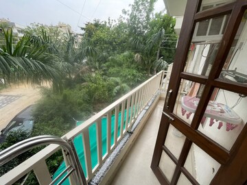 Balcony in 1 BHK Builder Floor at Sector 31 – for Rent