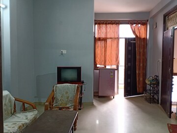Living Room in 1 BHK Apartment at Khirki Extension – for Rent