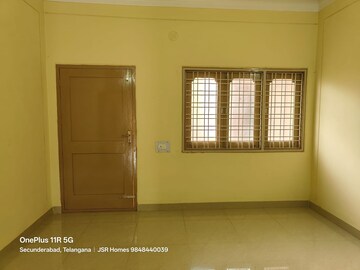 Room in 3 BHK Apartment at Sai Plaza West Marredpally, West Marredpally – for Rent