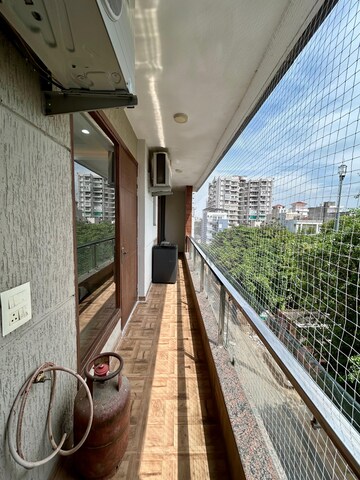 Balcony in 2 BHK Builder Floor at Sector 45 – for Rent