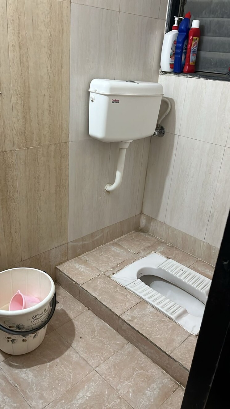 Bathroom, hubtown-greenwoods 2 Bedroom 516 Sq.Ft. Apartment In Vartak Nagar Thane 8926032