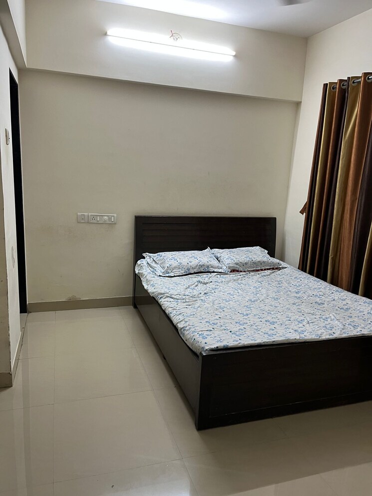 Bedroom, hubtown-greenwoods 2 Bedroom 526 Sq.Ft. Apartment In Vartak Nagar Thane 8926033