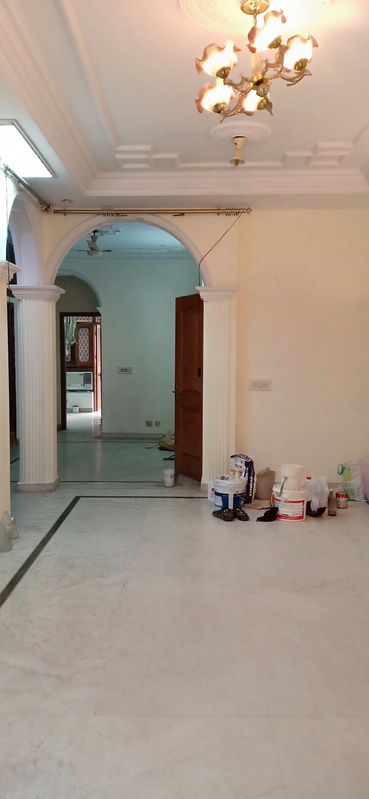 Living Room, shivalik colony 3 Bedroom 1800 Sq.Ft. Apartment In Shivalik Colony Delhi 8926039