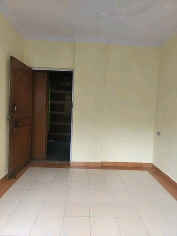 Room in 1 BHK Apartment at Sheetal Apartments Nalasopara West, Nalasopara West – for Sale