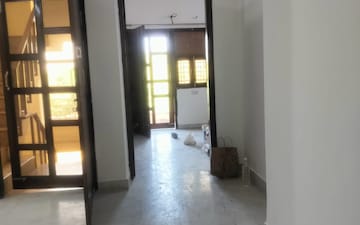 3 BHK Builder Floor For Rent in Surajmal Vihar