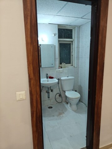 Bathroom in 3 BHK Apartment at Omaxe New Heights, Sector 78 – for Rent