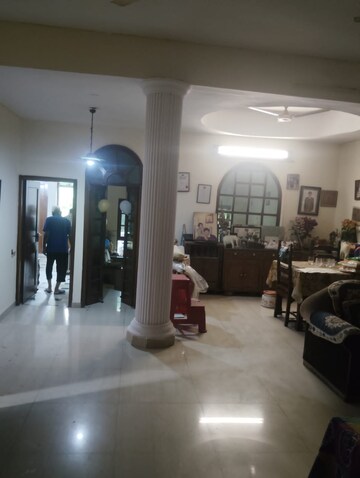 Living Room in 6+ BHK Villa at Sector 36 – for Sale