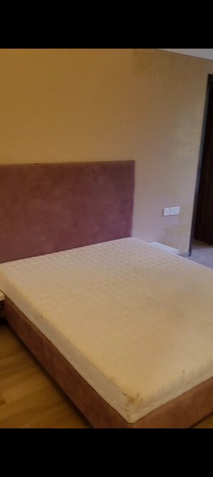 Bedroom in 3 BHK Apartment at Vile Parle East – for Sale