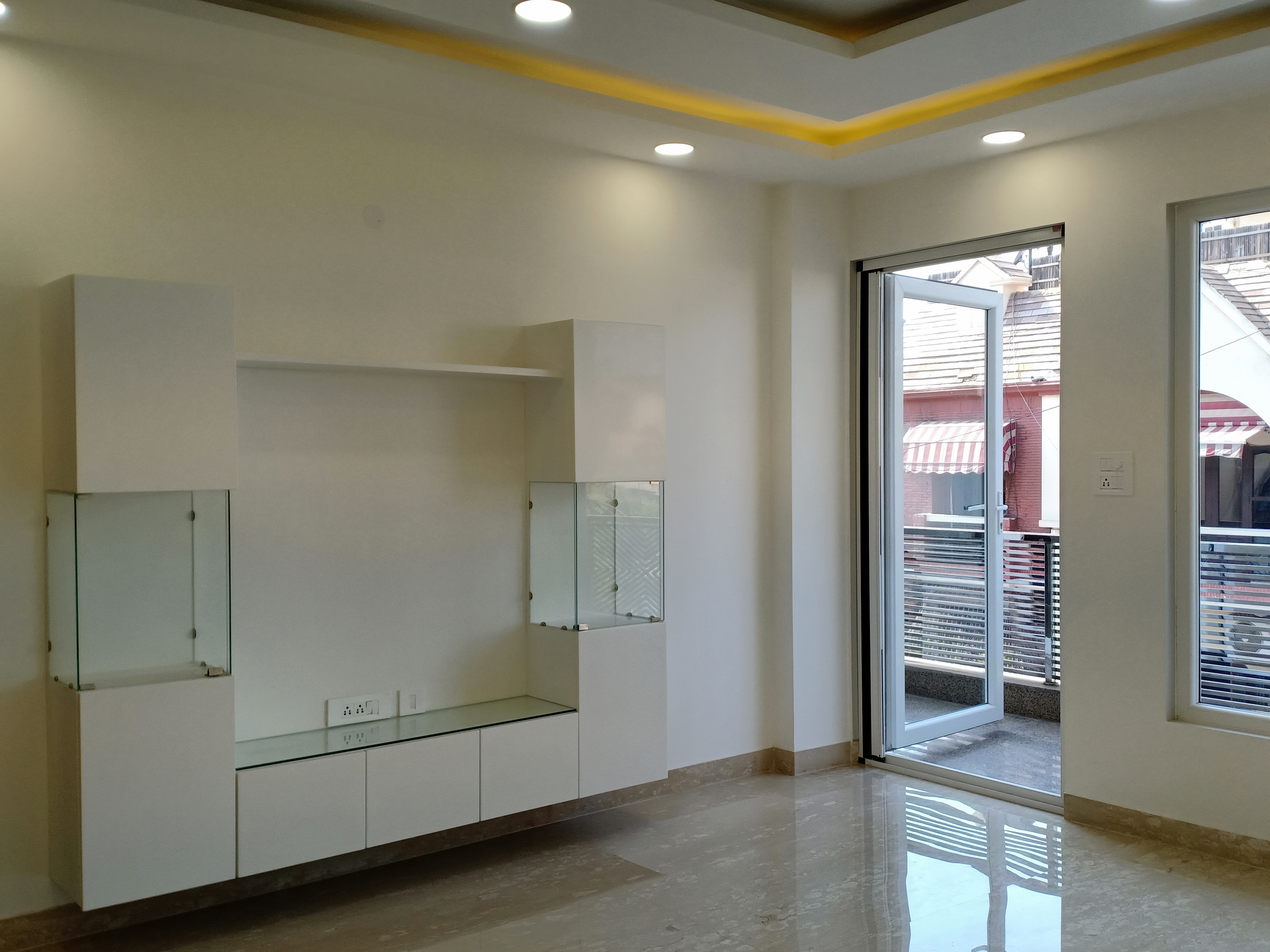 3 BHK + Pooja Room,Servant Room,Study Room,Extra Room Apartment For Rent in A Block Defence Colony 