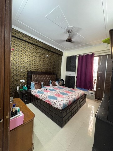 Bedroom in 3 BHK Builder Floor at Anamika Enclave, Sector 14 – for Rent