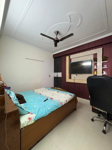 Bedroom in 3 BHK Builder Floor at Anamika Enclave, Sector 14 – for Rent